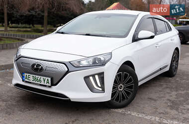 Лифтбек Hyundai Ioniq 2021 в Днепре