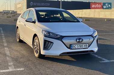 Лифтбек Hyundai Ioniq 2021 в Львове