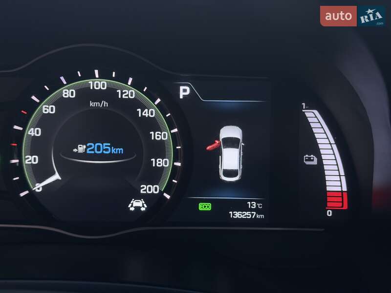 Ліфтбек Hyundai Ioniq 2019 в Чернівцях
