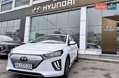 Лифтбек Hyundai Ioniq 2021 в Киеве