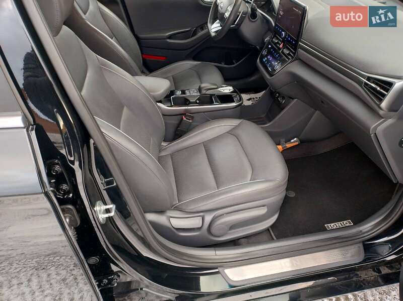 Ліфтбек Hyundai Ioniq 2019 в Володимирі