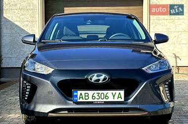 Хетчбек Hyundai Ioniq 2019 в 