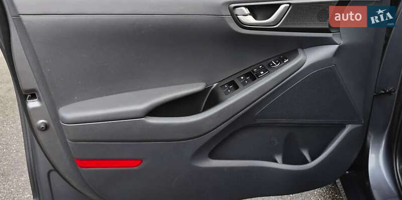 Хетчбек Hyundai Ioniq 2019 в Тернополі