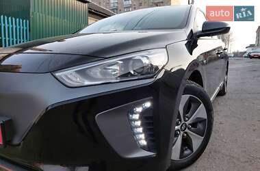 Лифтбек Hyundai Ioniq 2019 в 