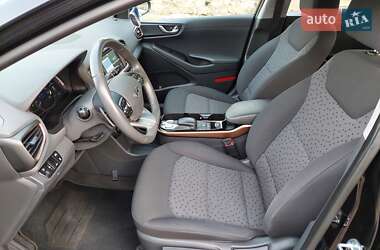 Лифтбек Hyundai Ioniq 2019 в 