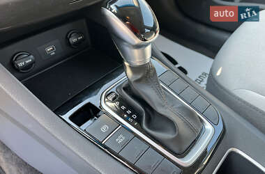 Лифтбек Hyundai Ioniq 2021 в 