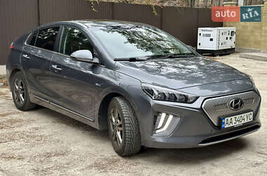 Лифтбек Hyundai Ioniq 2020 в Киеве