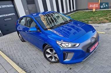 Хэтчбек Hyundai Ioniq 2017 в 