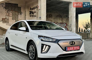 Лифтбек Hyundai Ioniq 2020 в Тернополе
