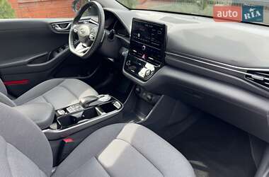 Лифтбек Hyundai Ioniq 2020 в 