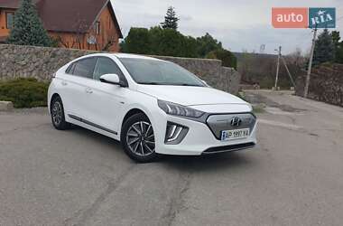 Лифтбек Hyundai Ioniq 2019 в 