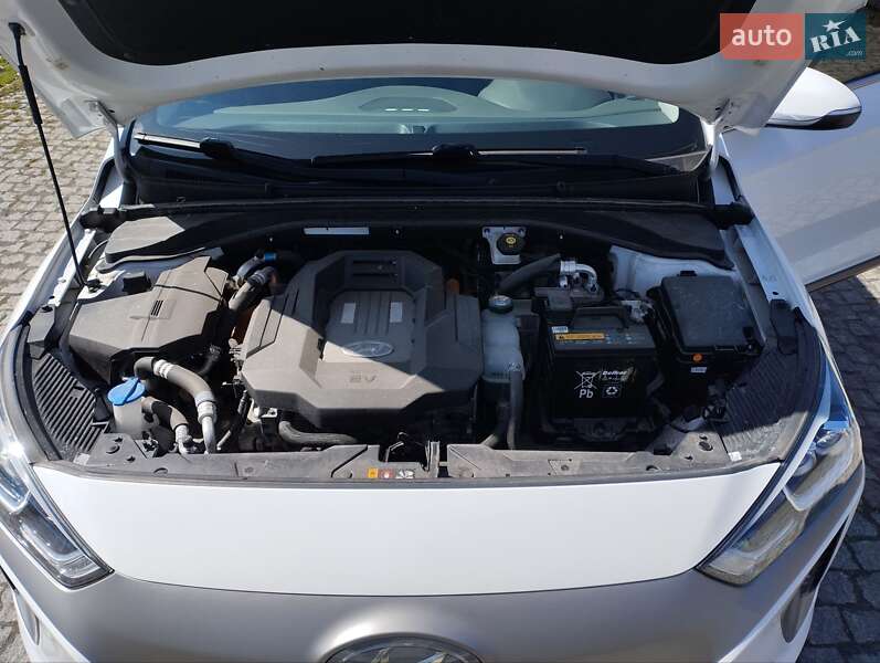 Хетчбек Hyundai Ioniq 2019 в Львові