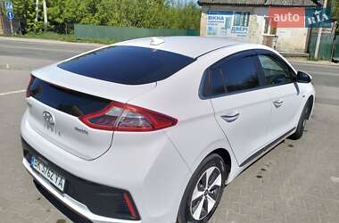 Лифтбек Hyundai Ioniq 2019 в 