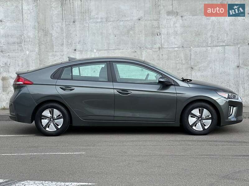 Ліфтбек Hyundai Ioniq 2020 в Києві