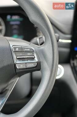 Лифтбек Hyundai Ioniq 2020 в 