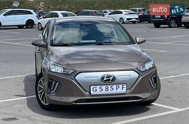 Лифтбек Hyundai Ioniq 2019 в 