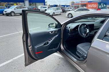 Лифтбек Hyundai Ioniq 2019 в 
