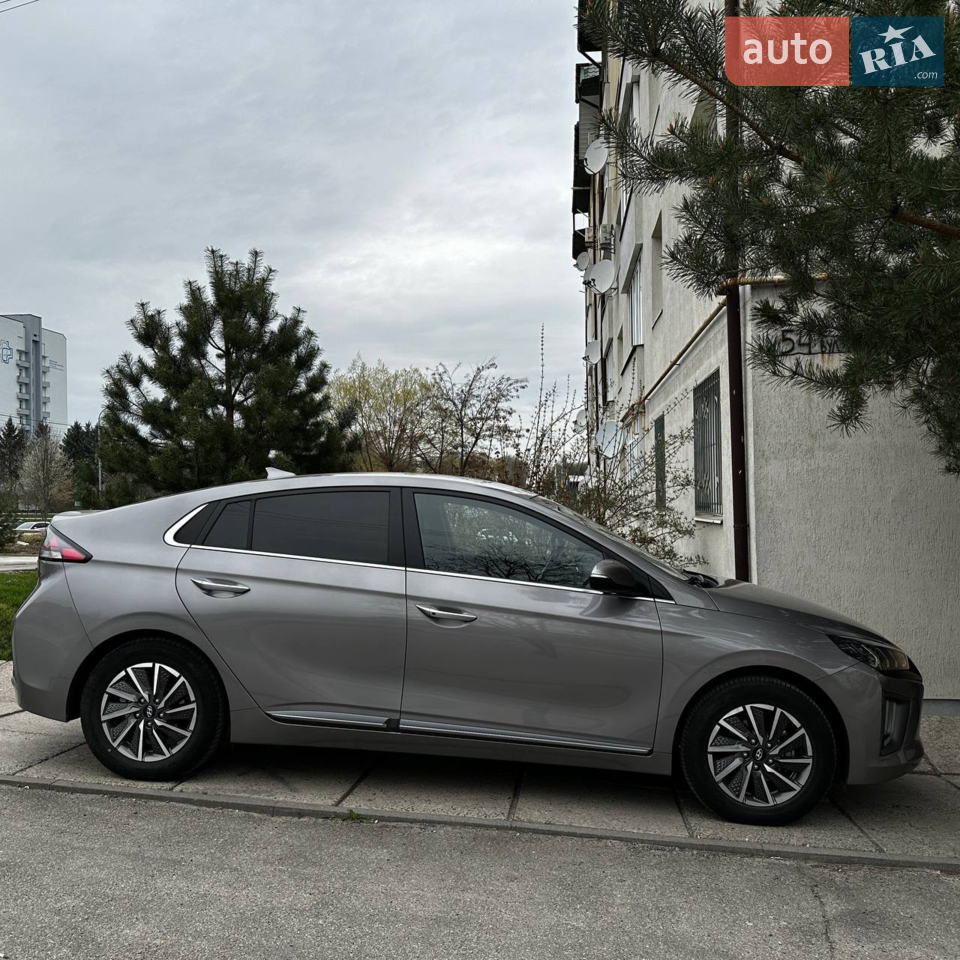 2020 Hyundai IONIQ - мініатюра 21