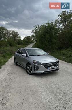 Ліфтбек Hyundai Ioniq 2019 в Львові