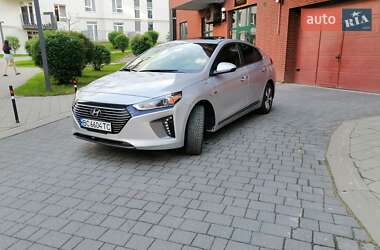 Лифтбек Hyundai Ioniq 2019 в Львове