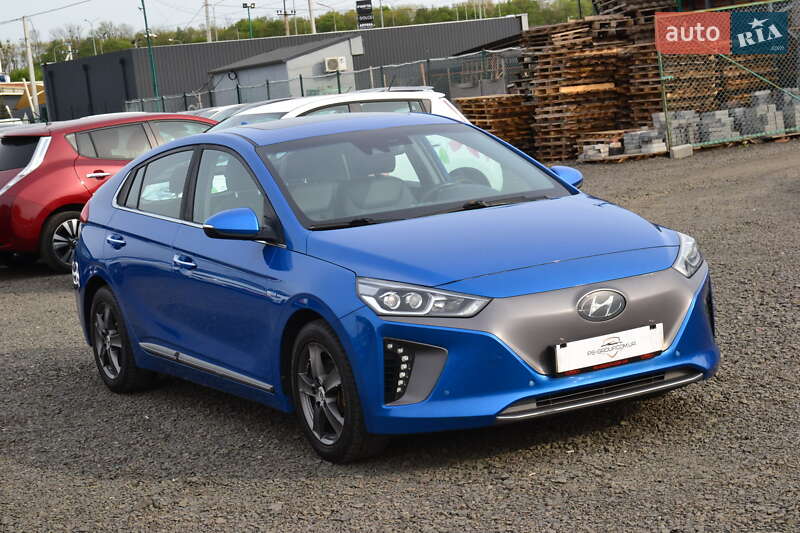 Хетчбек Hyundai Ioniq 2016 в Луцьку