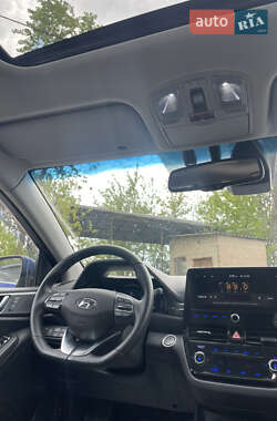 Лифтбек Hyundai Ioniq 2020 в 