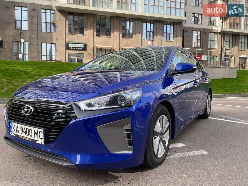 Хетчбек Hyundai Ioniq 2019 в 