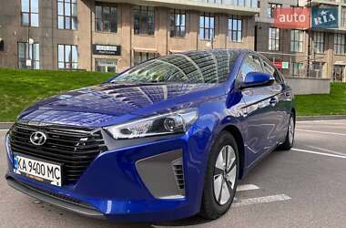 Хетчбек Hyundai Ioniq 2019 в 
