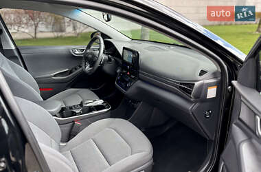 Лифтбек Hyundai Ioniq 2019 в 