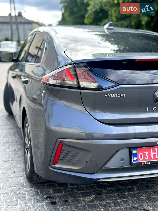 Лифтбек Hyundai Ioniq 2020 в Золочеве