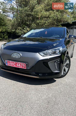 Хэтчбек Hyundai Ioniq 2018 в Луцке