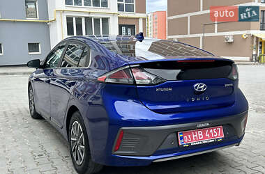 Лифтбек Hyundai Ioniq 2020 в 