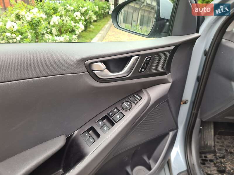 Хэтчбек Hyundai Ioniq 2018 в Виннице