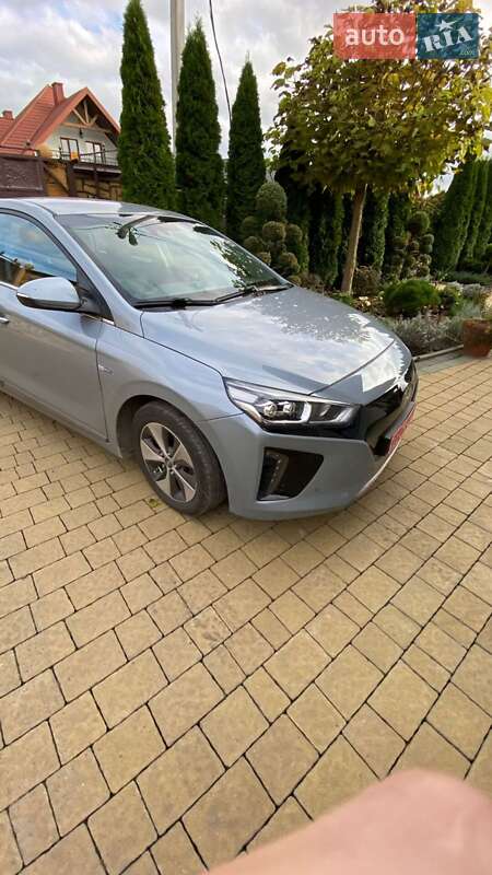 Хэтчбек Hyundai Ioniq 2018 в Ковеле фото 8 Хэтчбек Hyundai Ioniq 2018 в Ковеле