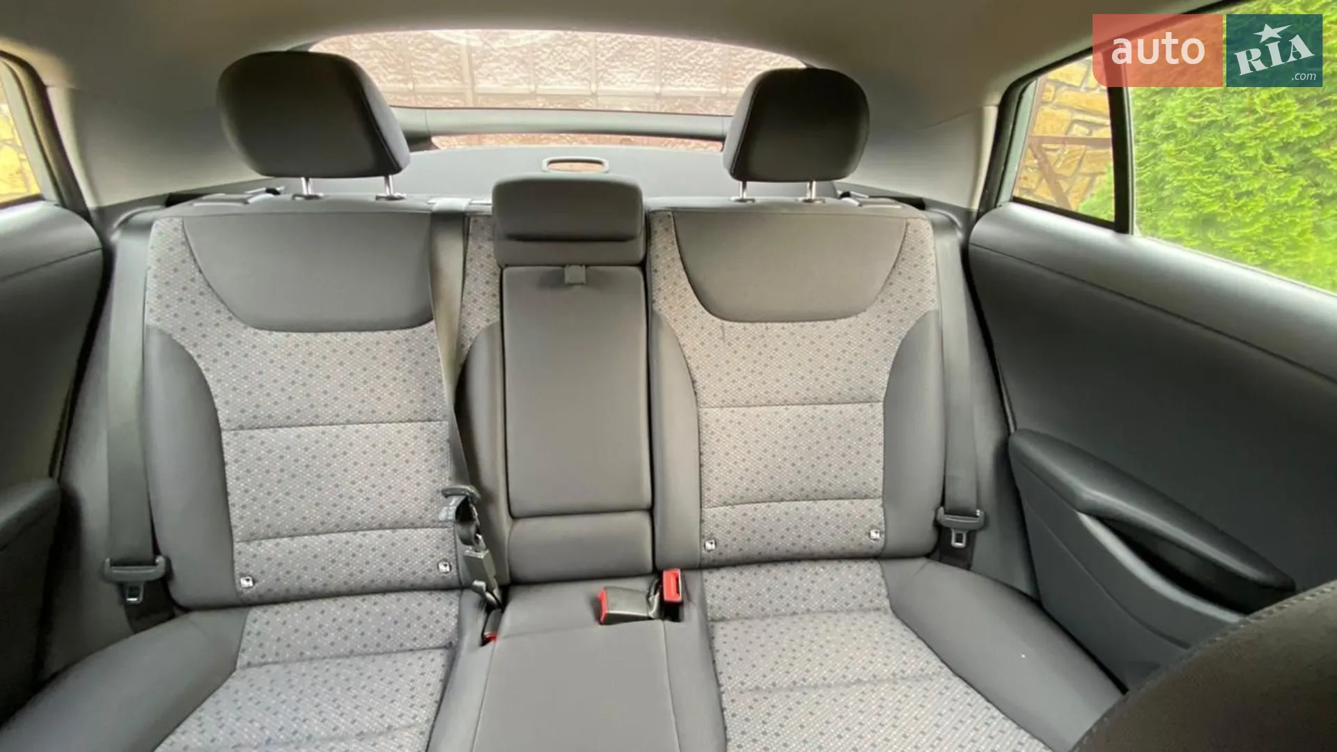 2018 Hyundai IONIQ - мініатюра 21
