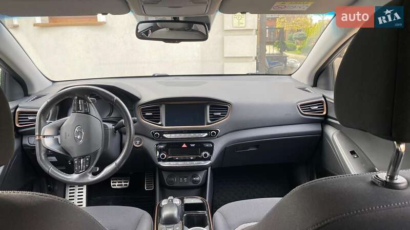 Хэтчбек Hyundai Ioniq 2018 в Ковеле фото 26 Хэтчбек Hyundai Ioniq 2018 в Ковеле