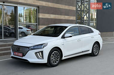Ліфтбек Hyundai Ioniq 2020 в 