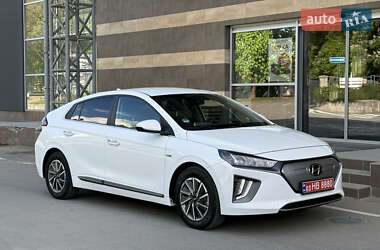 Ліфтбек Hyundai Ioniq 2020 в 