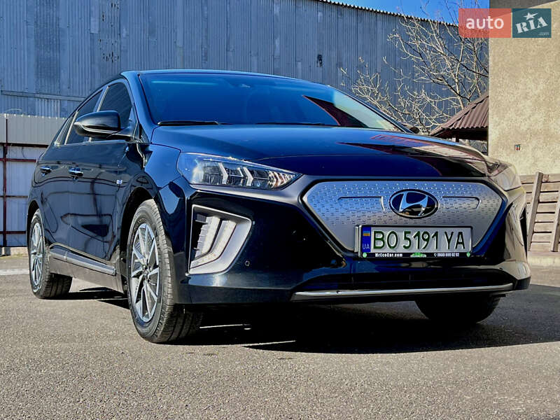 Лифтбек Hyundai Ioniq 2019 в Тернополе