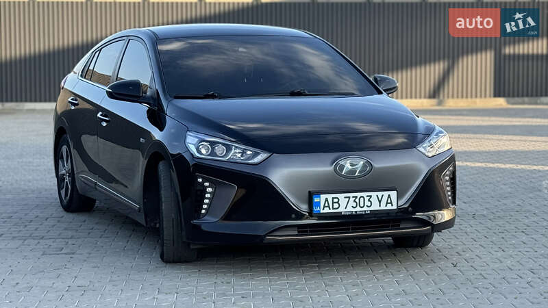 Хэтчбек Hyundai Ioniq 2018 в 