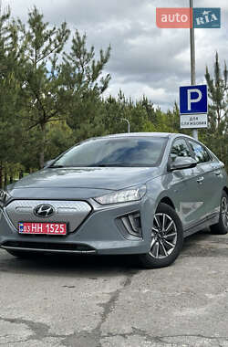 Лифтбек Hyundai Ioniq 2019 в Львове