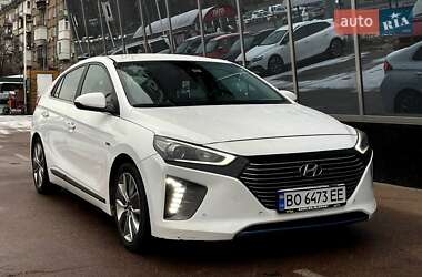 Хэтчбек Hyundai Ioniq 2016 в Киеве