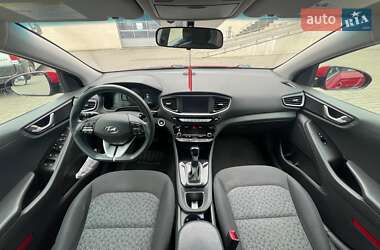 Лифтбек Hyundai Ioniq 2019 в 