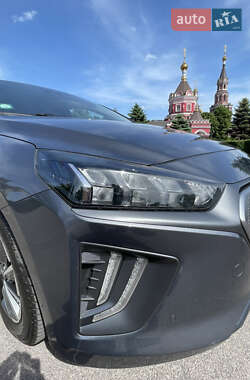 Ліфтбек Hyundai Ioniq 2020 в 