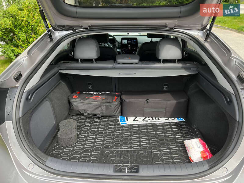 Ліфтбек Hyundai Ioniq 2021 в Львові