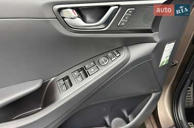 Хэтчбек Hyundai Ioniq 2019 в 