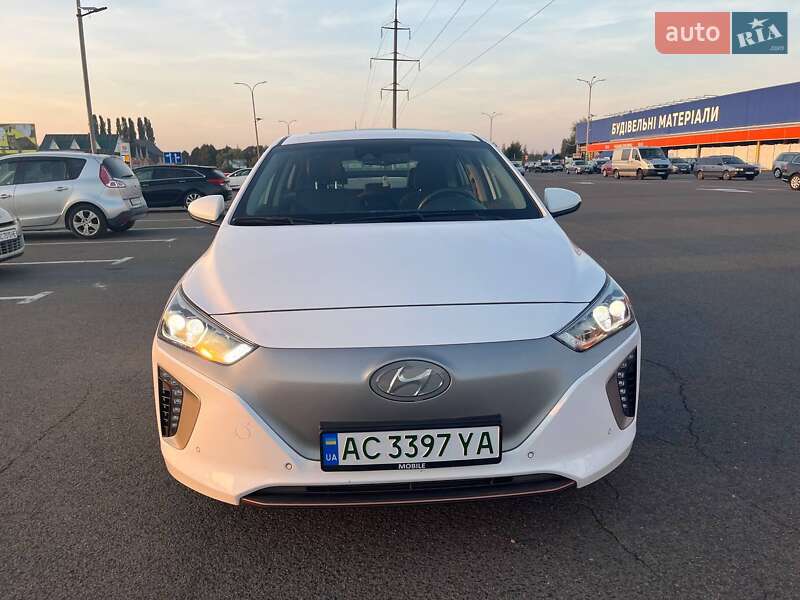 Хетчбек Hyundai Ioniq 2017 в Луцьку