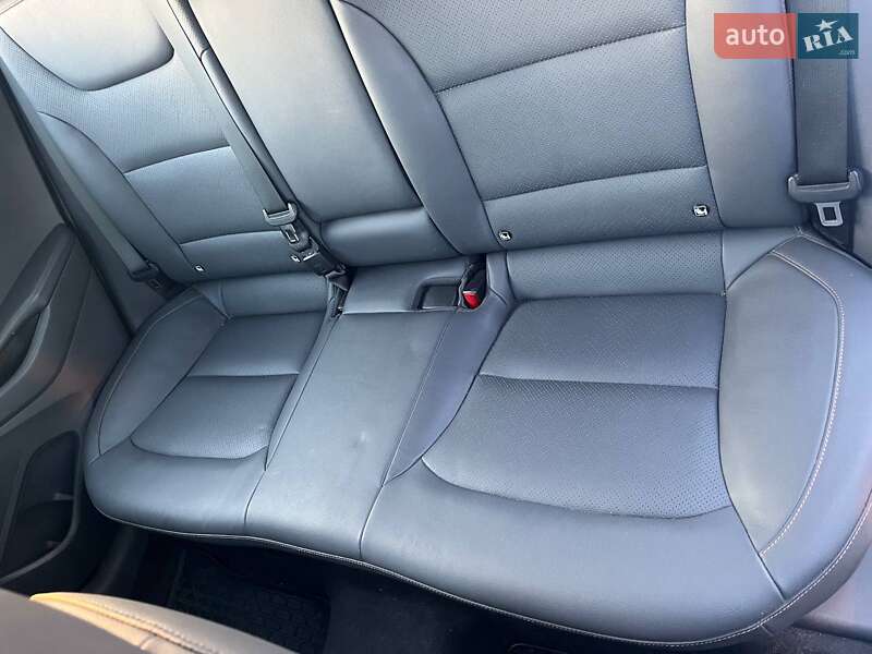 Хетчбек Hyundai Ioniq 2017 в Луцьку