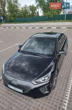 Хэтчбек Hyundai Ioniq 2017 в 