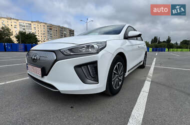 Лифтбек Hyundai Ioniq 2021 в Каменец-Подольском